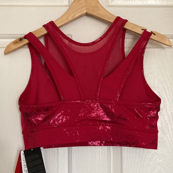 PUMA Fashion Luxe ELLAVATE Athletic Bra Persian Rouge Matte Foil Print Med NWT - Picture 3 of 12